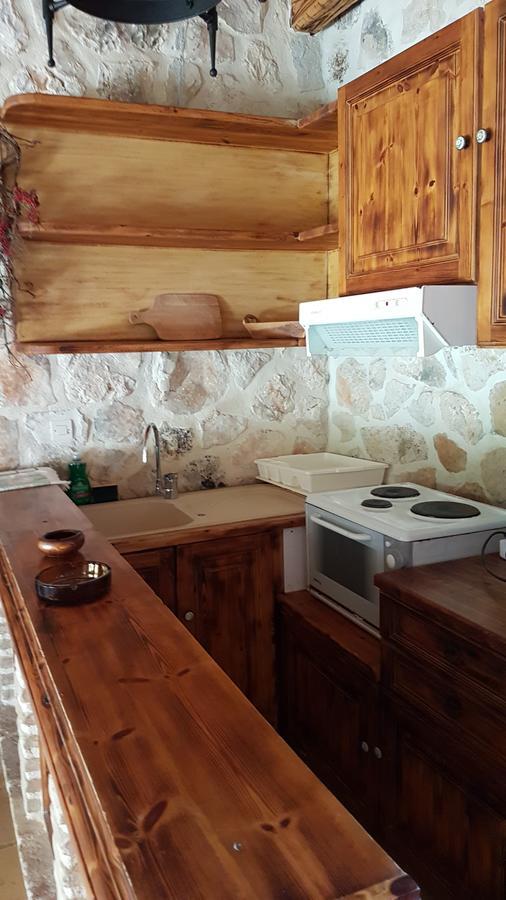Castello Bellos Villas & Apartments Keri エクステリア 写真