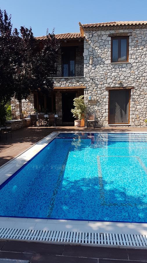 Castello Bellos Villas & Apartments Keri エクステリア 写真